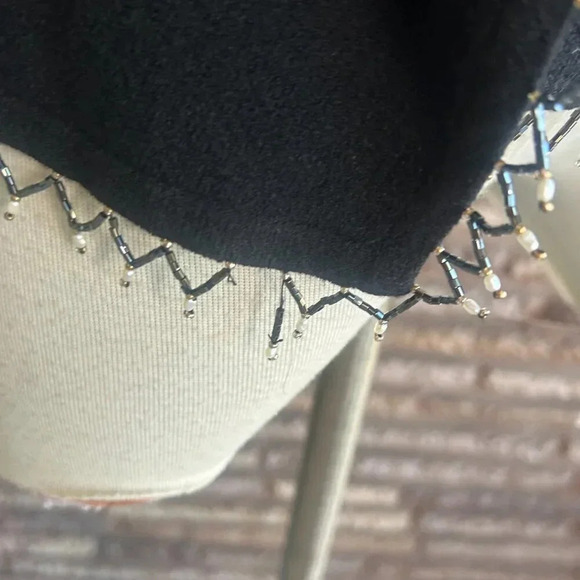 Doncaster Black Beaded Hem Twin Set Sweater and Cardigan size Medium - Picture 3 of 6